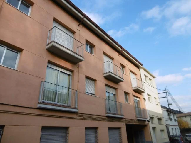 Piso ocupado en Capellades, tres dormitorios