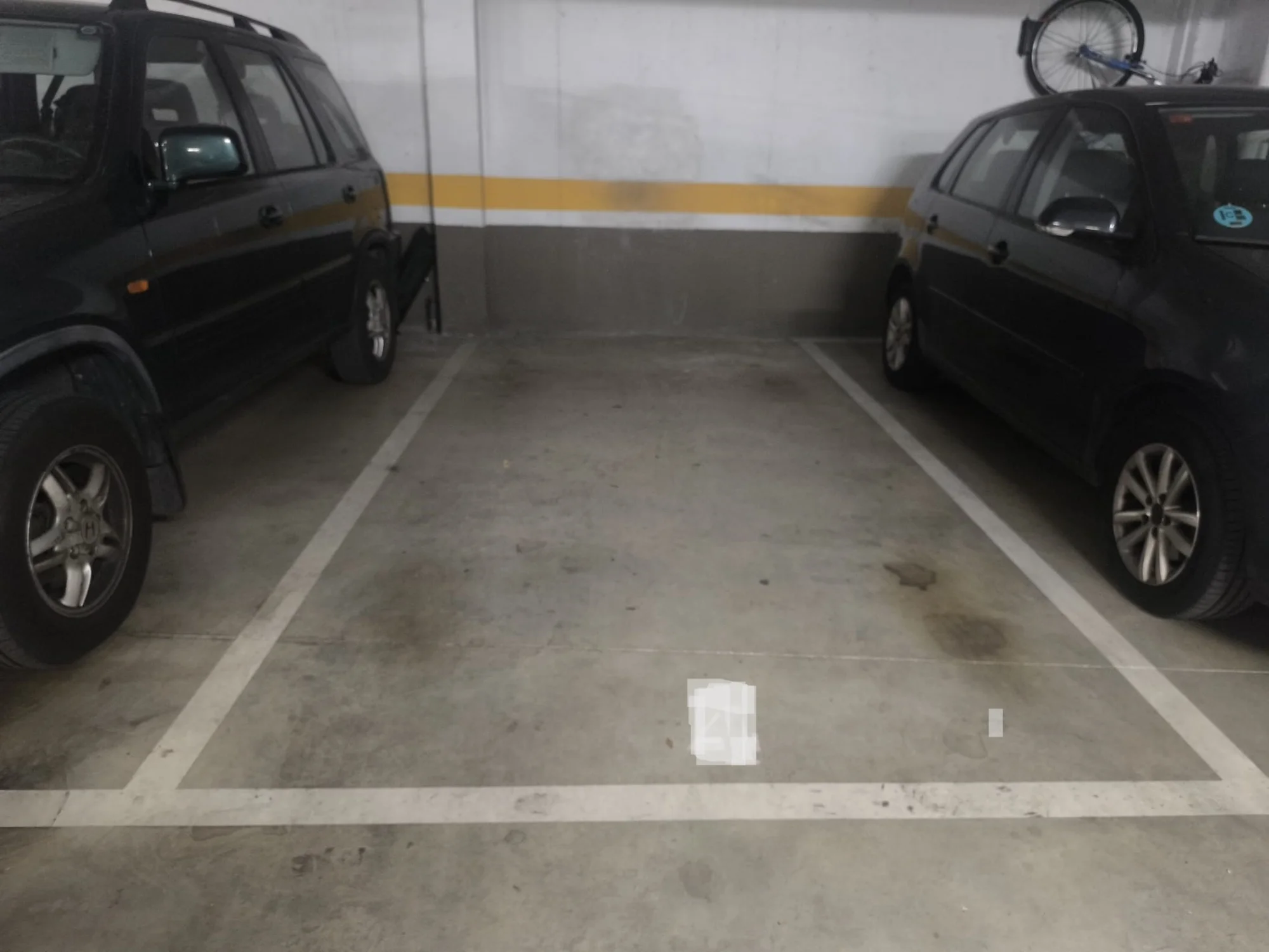 Plaza de parking moderna en Terrassa, 12 m²