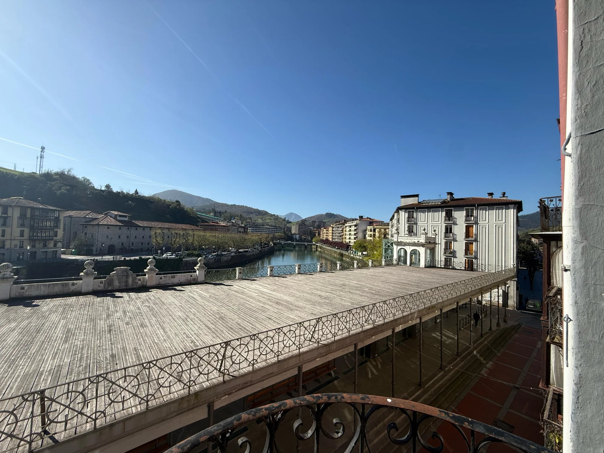 Apartamento céntrico en Tolosa con tres estancias