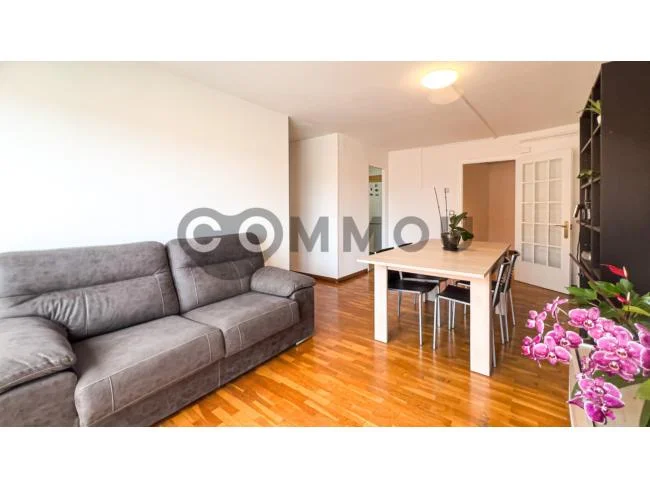 Dúplex amplio en Vic con cinco habitaciones