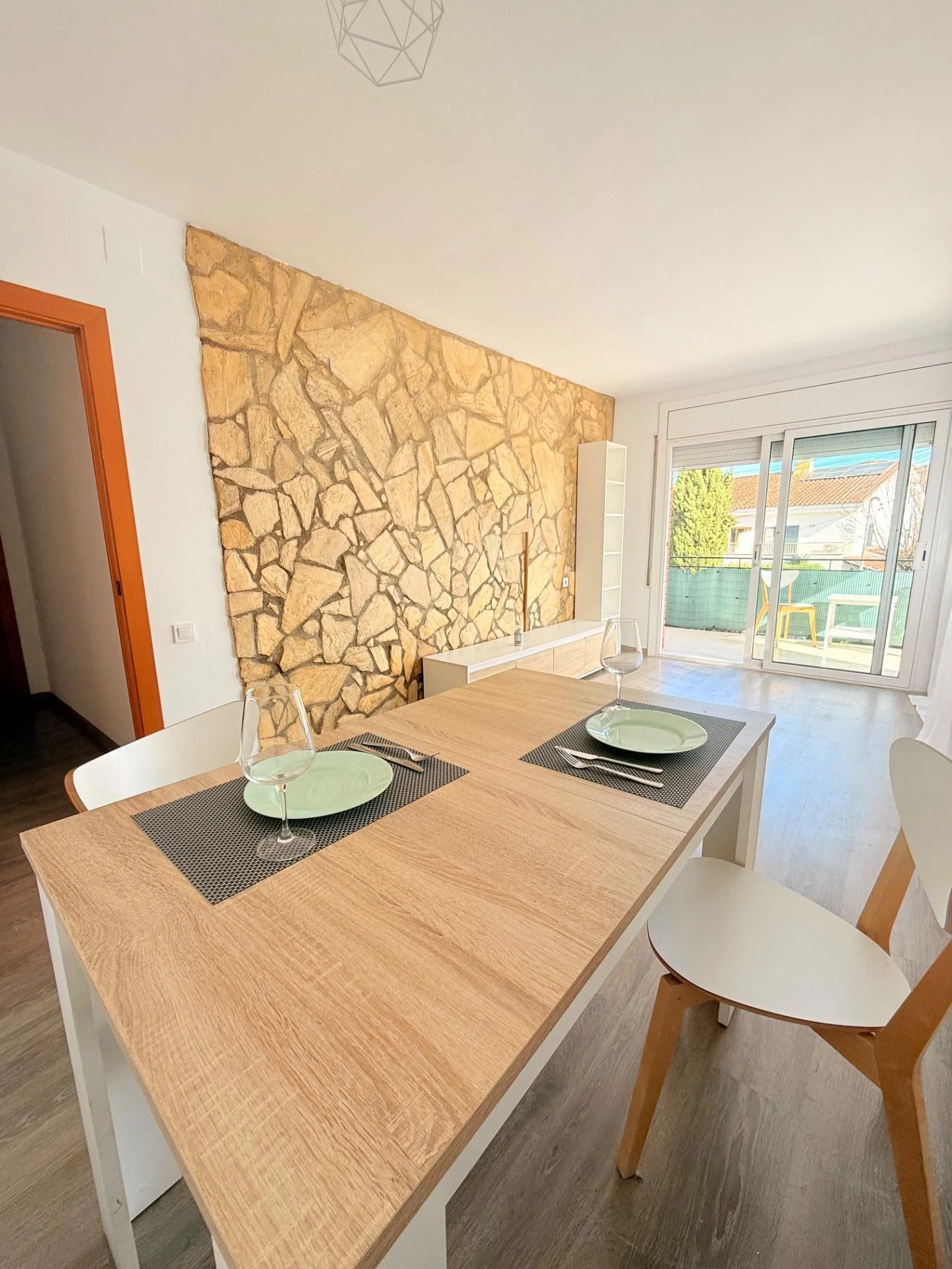 Piso de dos habitaciones en Can Toni cerca de la playa