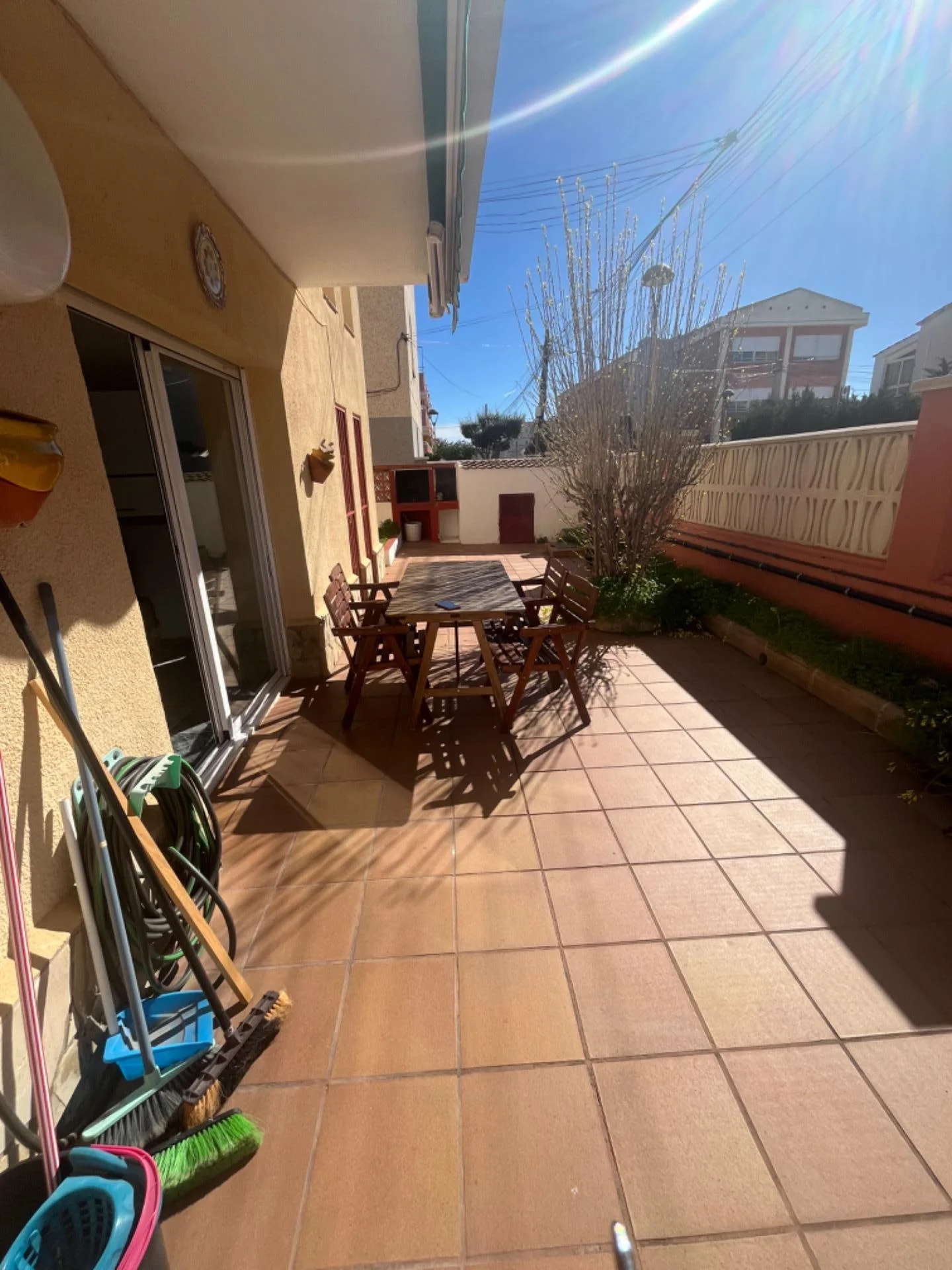 Piso costero en Cunit con 3 habitaciones