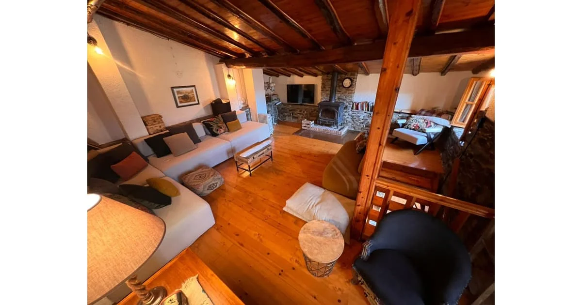 Casa de piedra en Vilallonga, 3 habitaciones