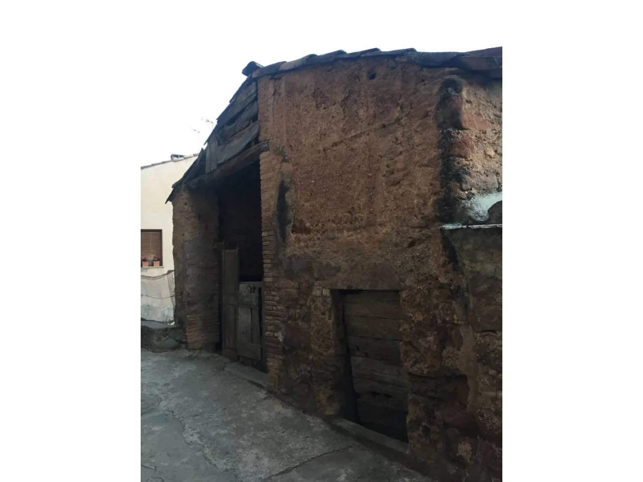Dos casas en Mura, 318 m²