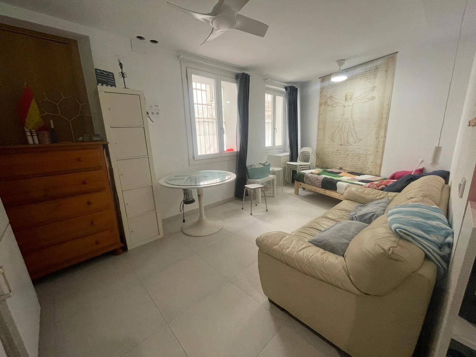 Local céntrico en Cádiz con potencial residencial