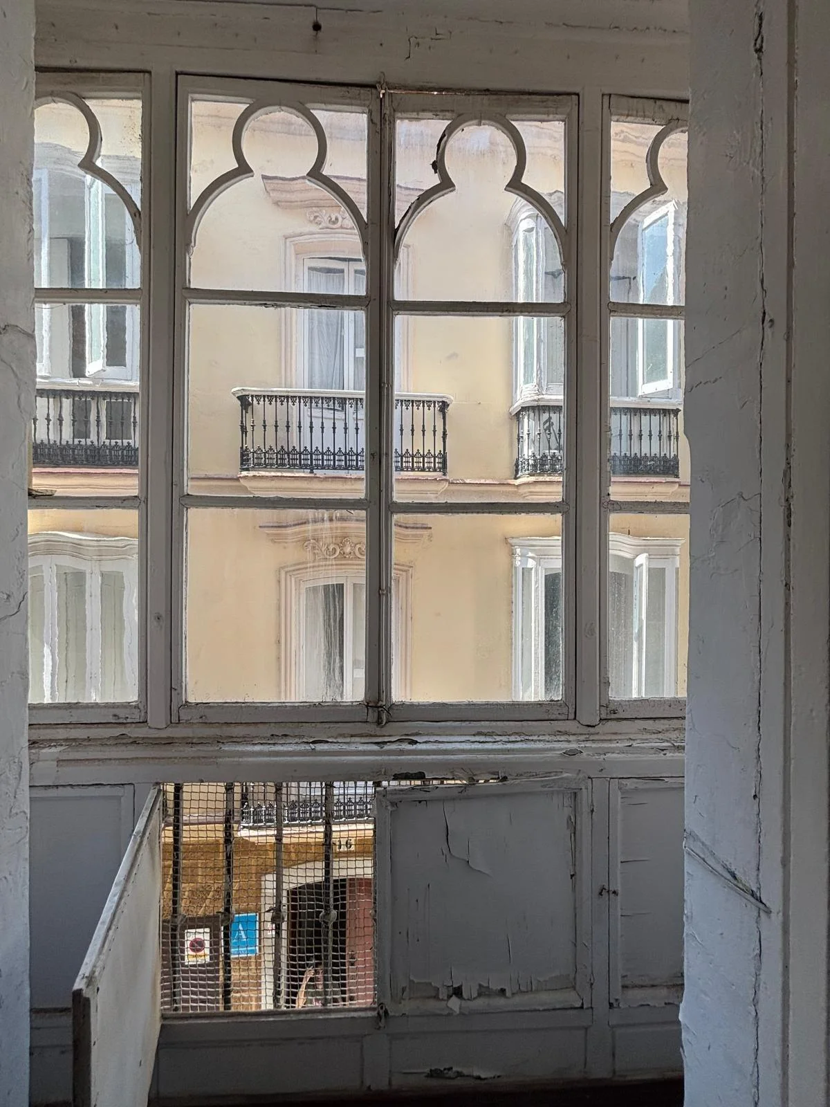 Historic Cádiz flat, 133 m², reform
