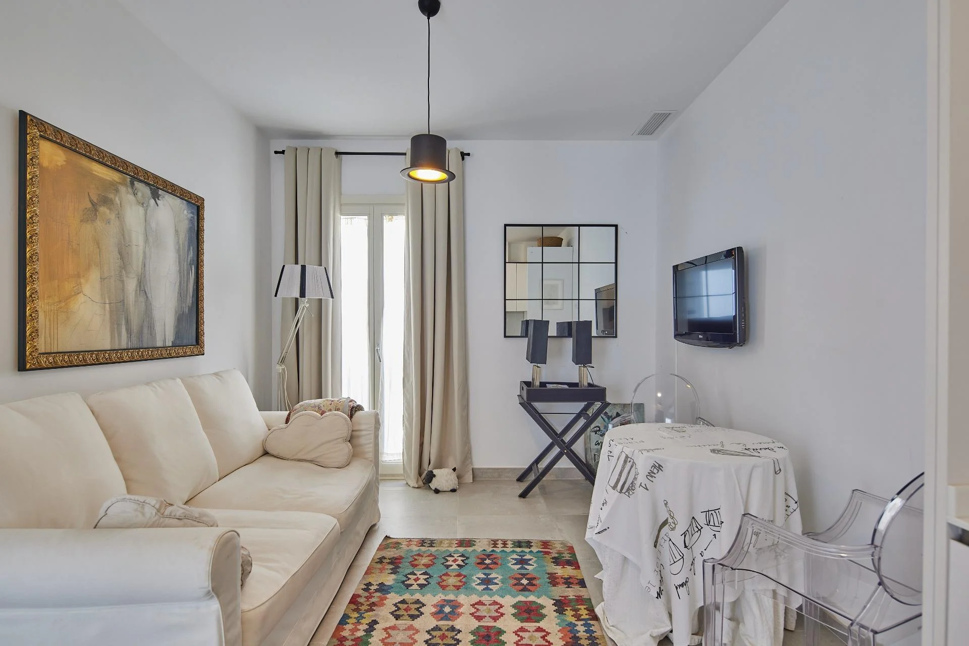 Piso en el centro de Cádiz con terraza de 27 m²