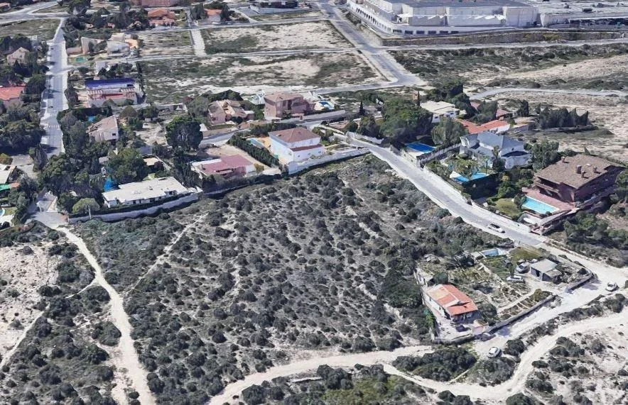 Parcela urbana en Vistahermosa, 764 m²