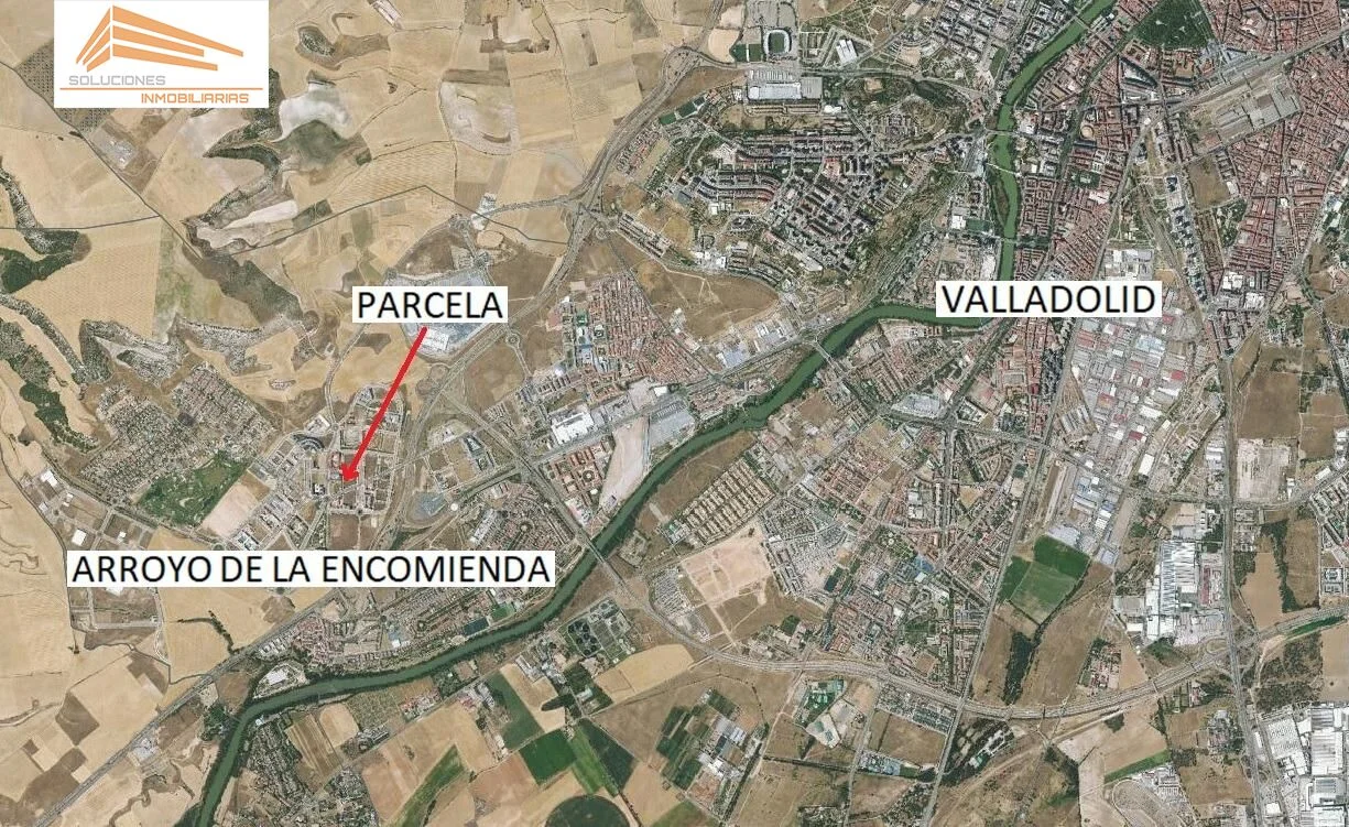 Parcela urbana con 5.587 m² edificables
