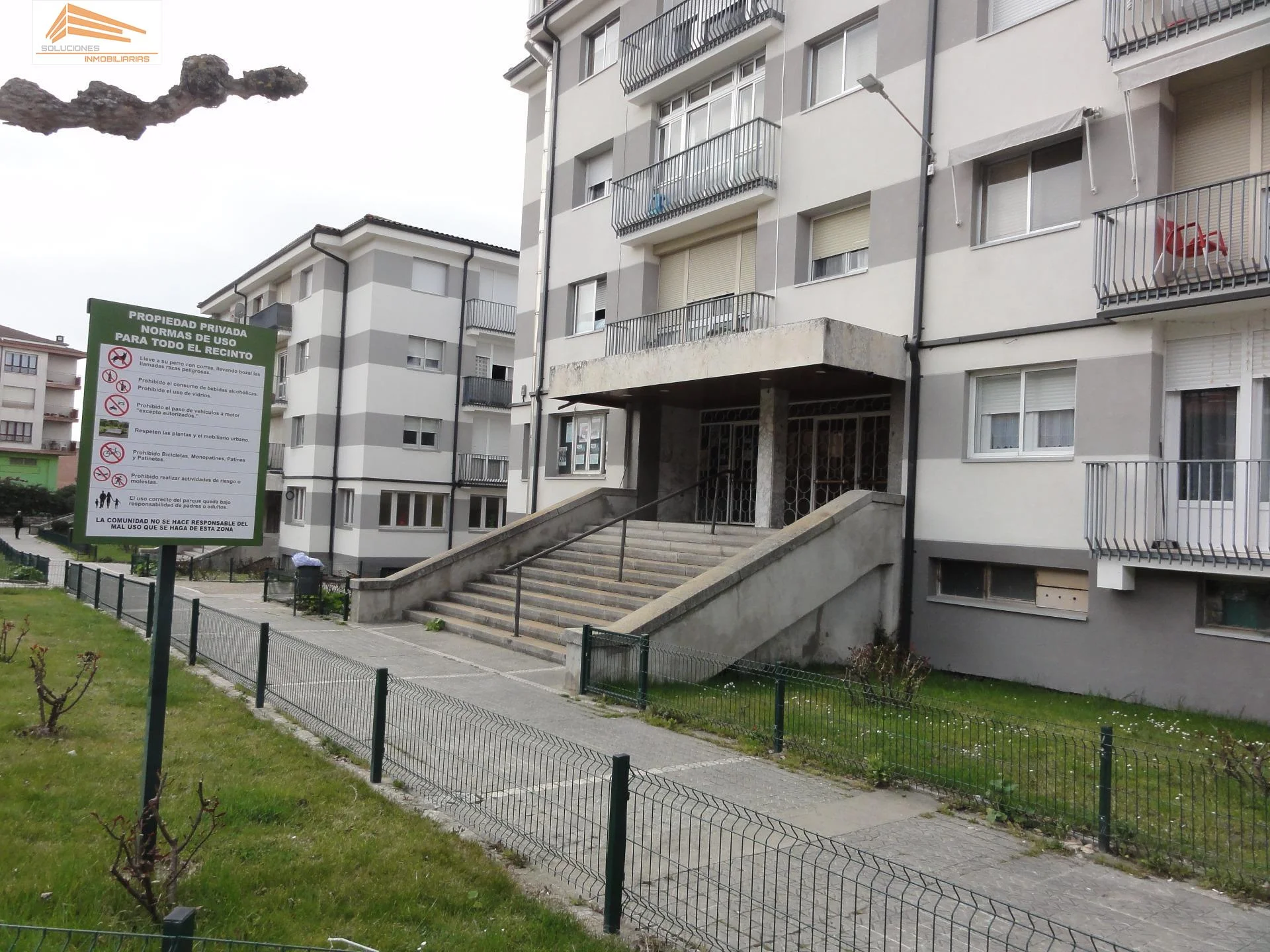Local comercial esquinero en Cuéllar
