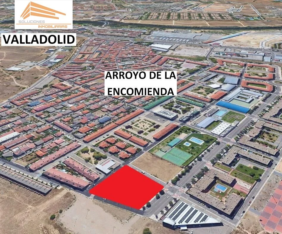 Urban plot near Valladolid, 3929 m²