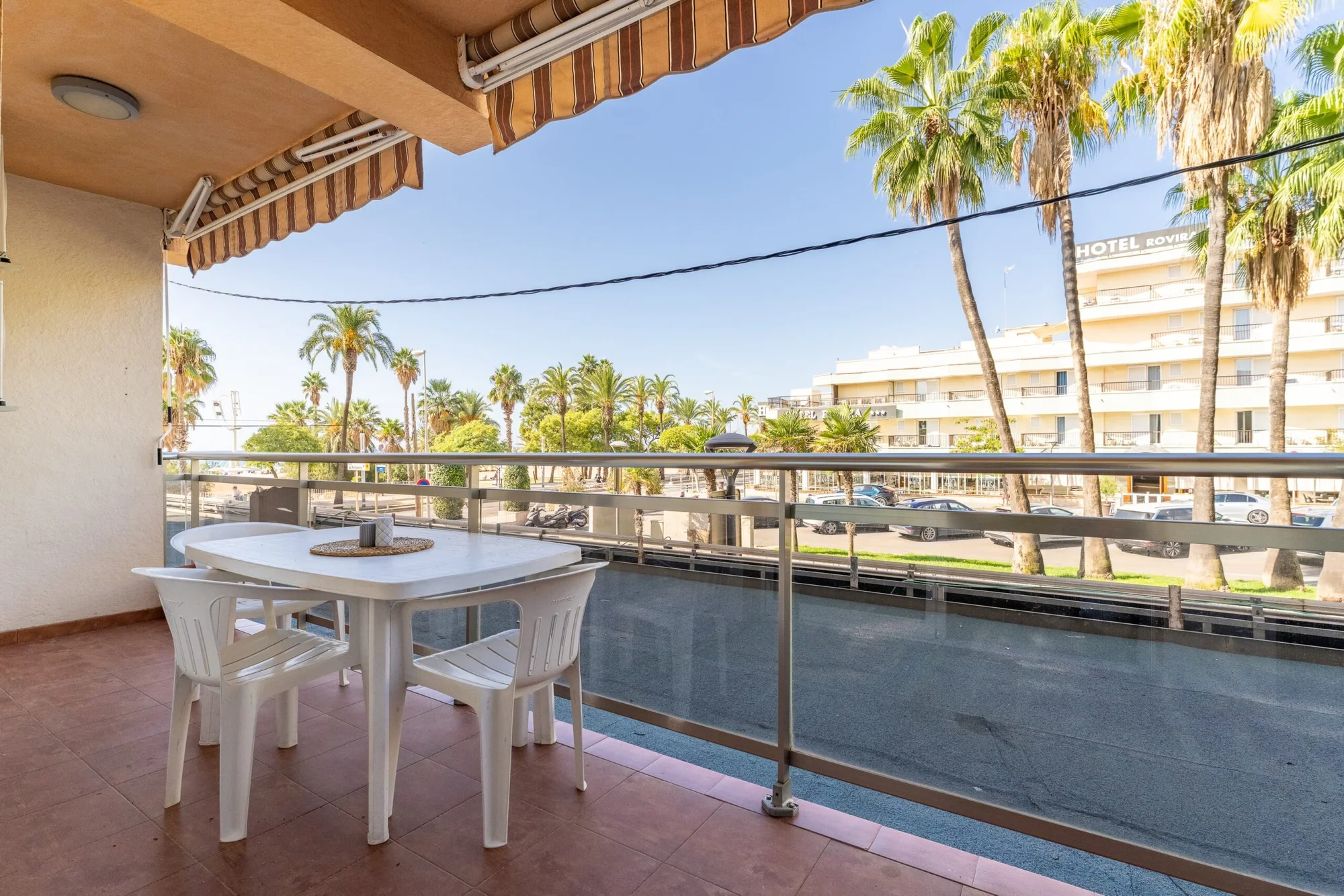 Seafront Cambrils flat, two bedrooms