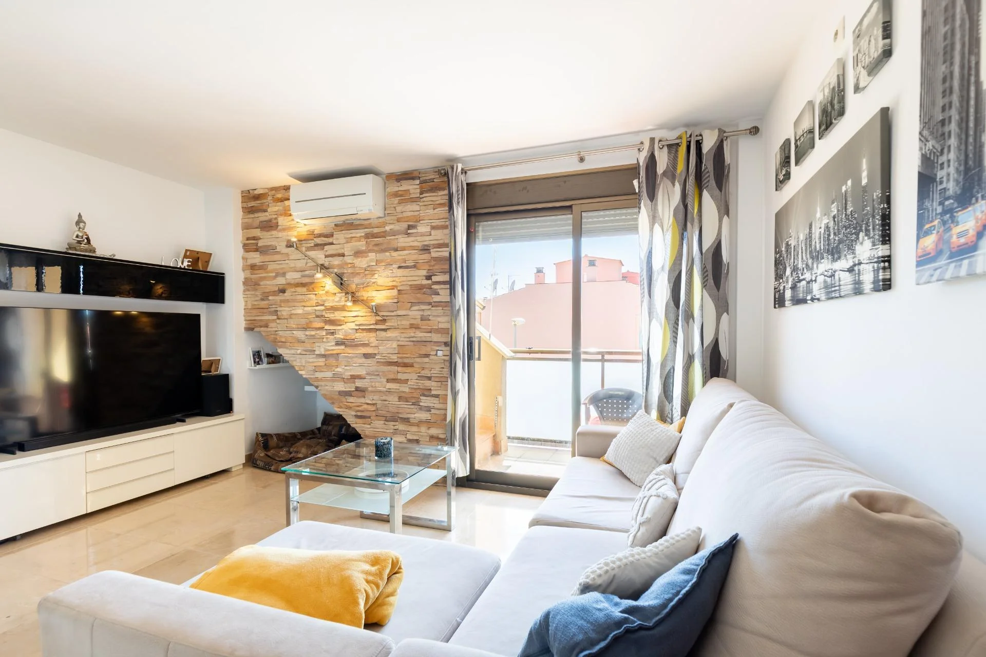 Ático amplio en Sa Torre, tres habitaciones