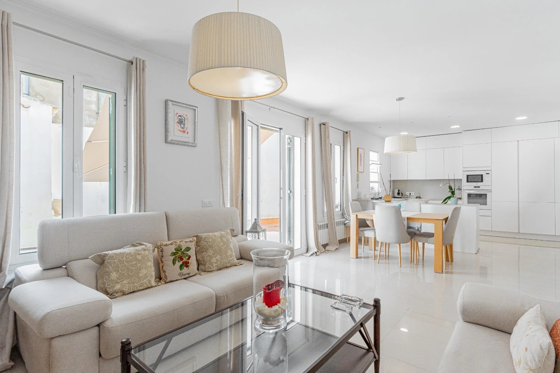 Adosado en Foners con cuatro habitaciones
