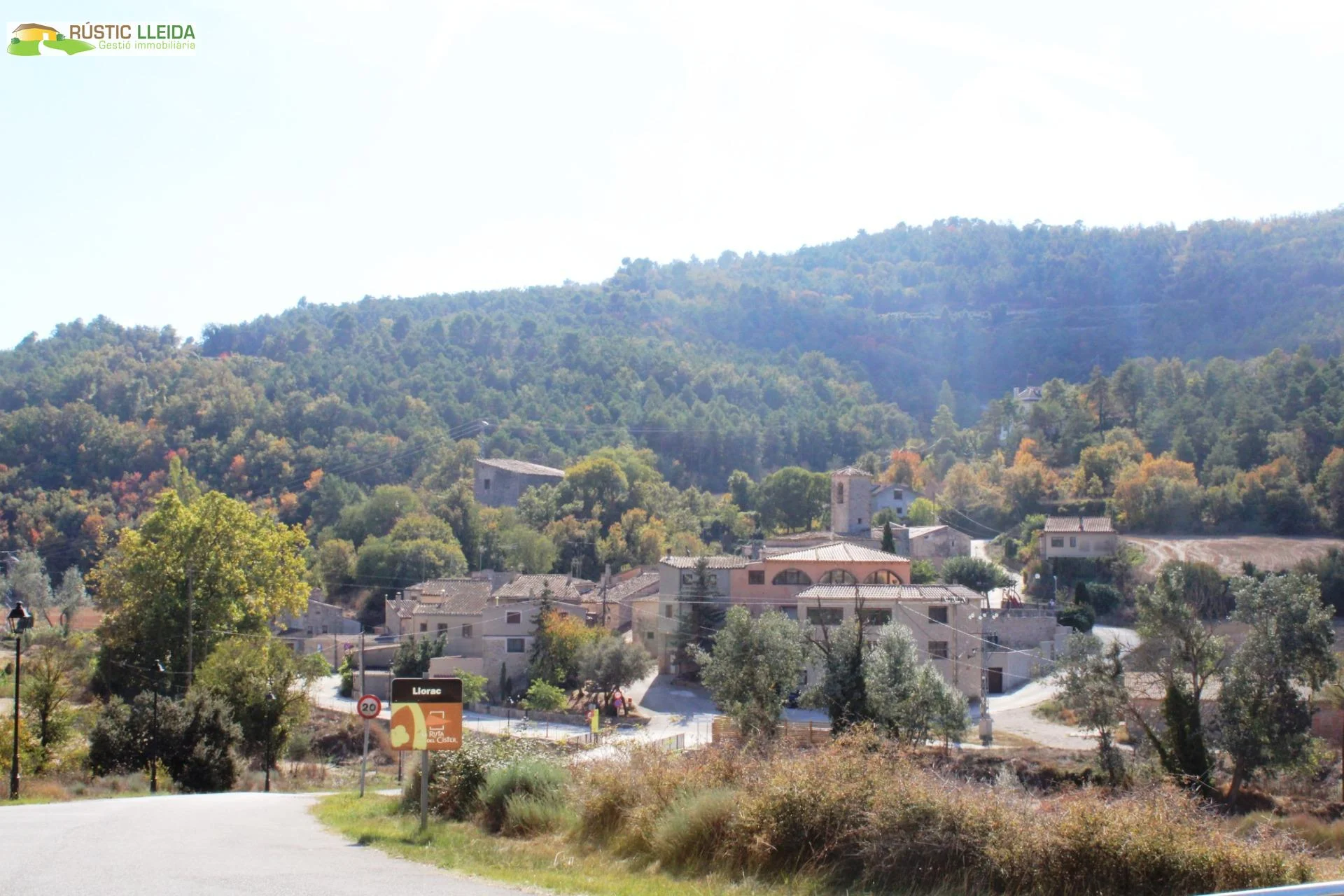Proyecto de casa rústica de piedra en Llorac
