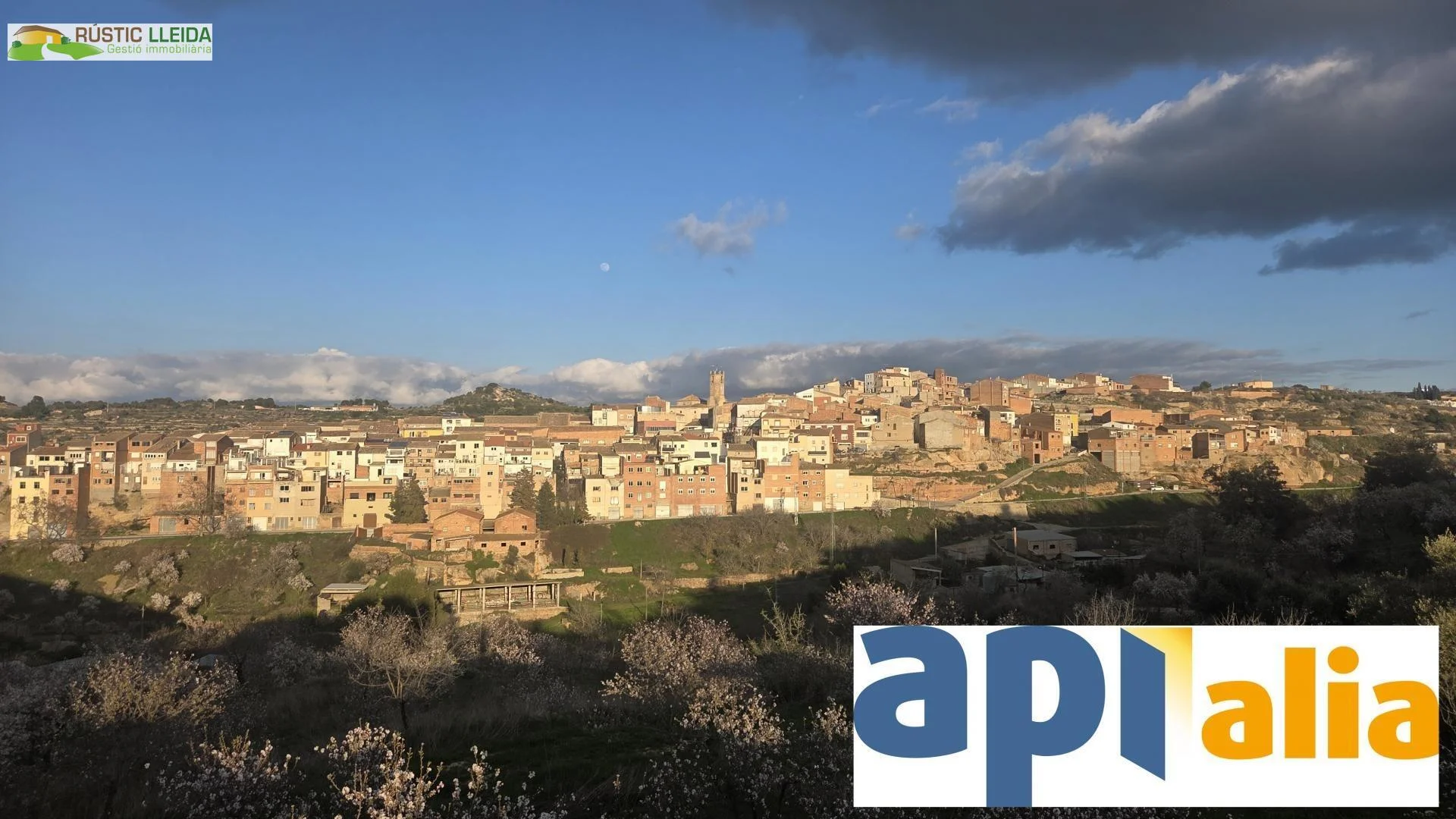 Casa céntrica en Juncosa con potencial de ampliación