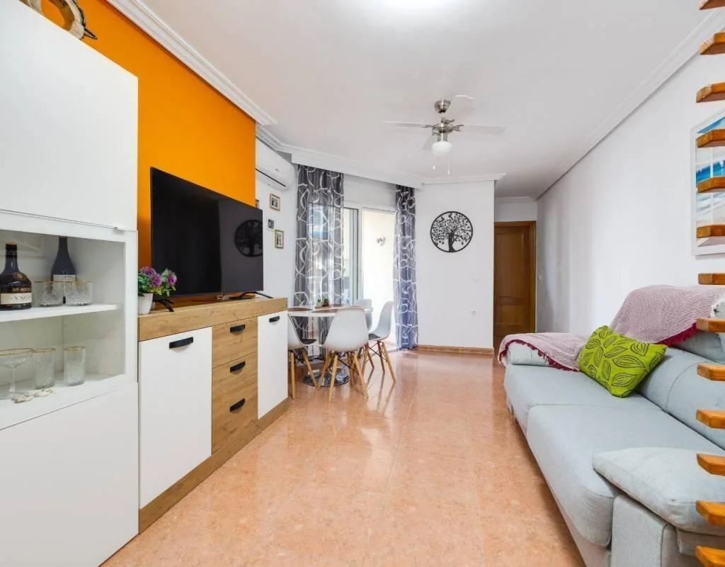 Reformed Torrevieja apartment near the sea