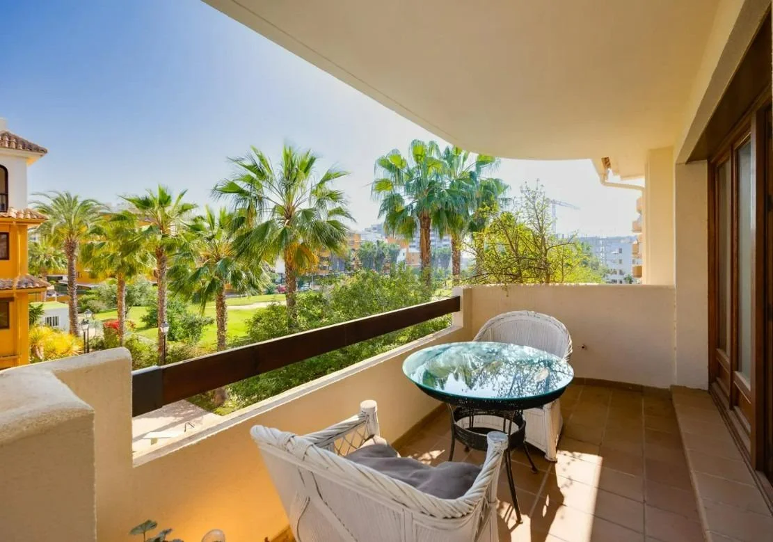 Furnished Punta Prima apartment, 2 bedrooms