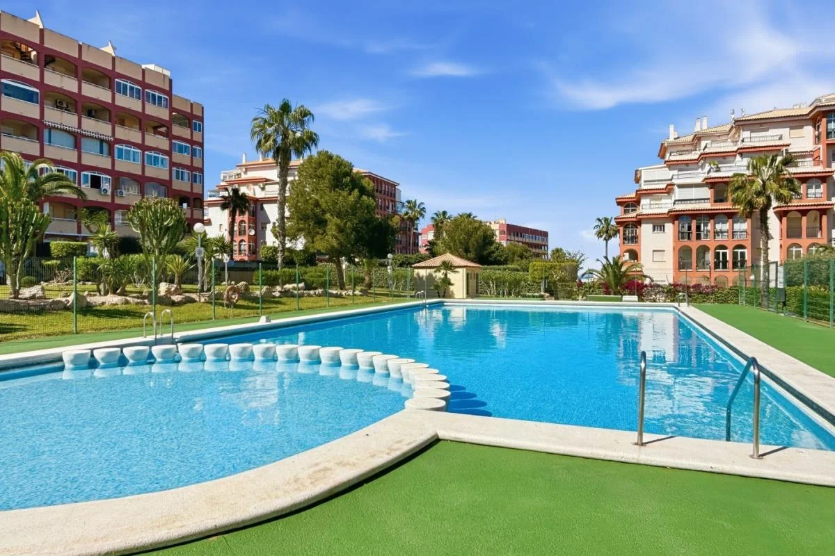 Apartamento luminoso en Torreblanca, 2 dormitorios