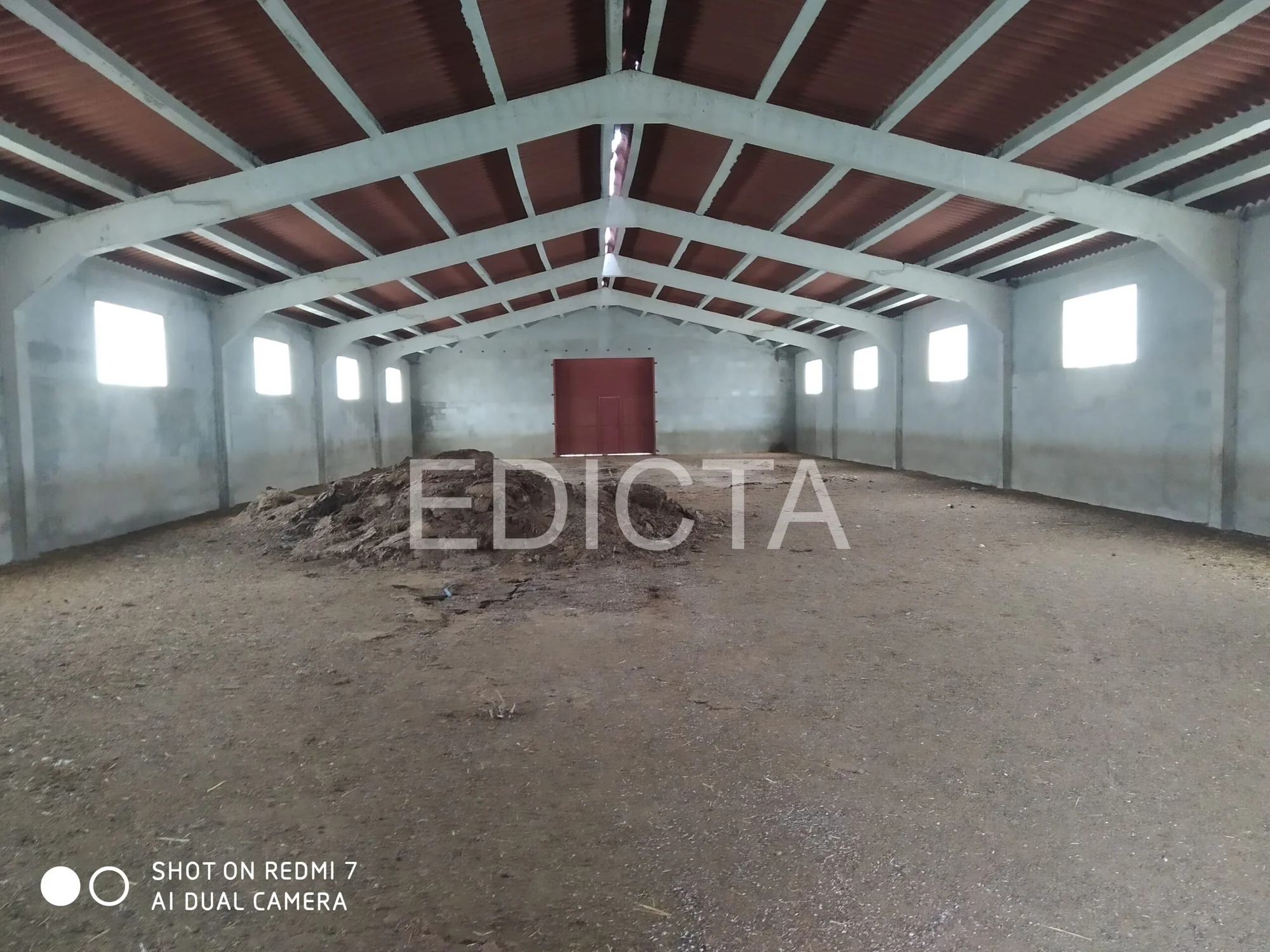 Industrial warehouse in Turégano, 2,005 m²