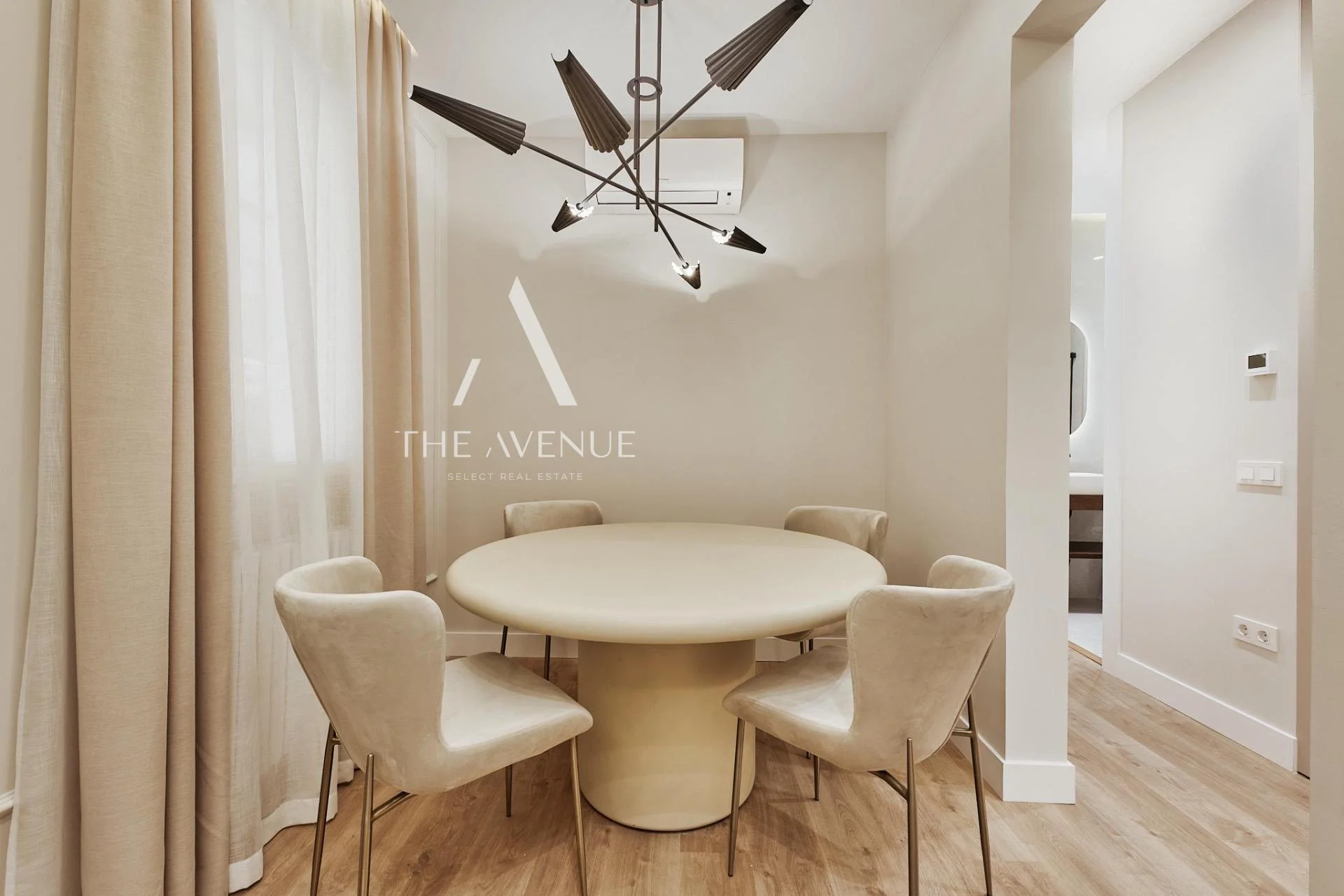 Designed Salamanca flat, 2 bedrooms