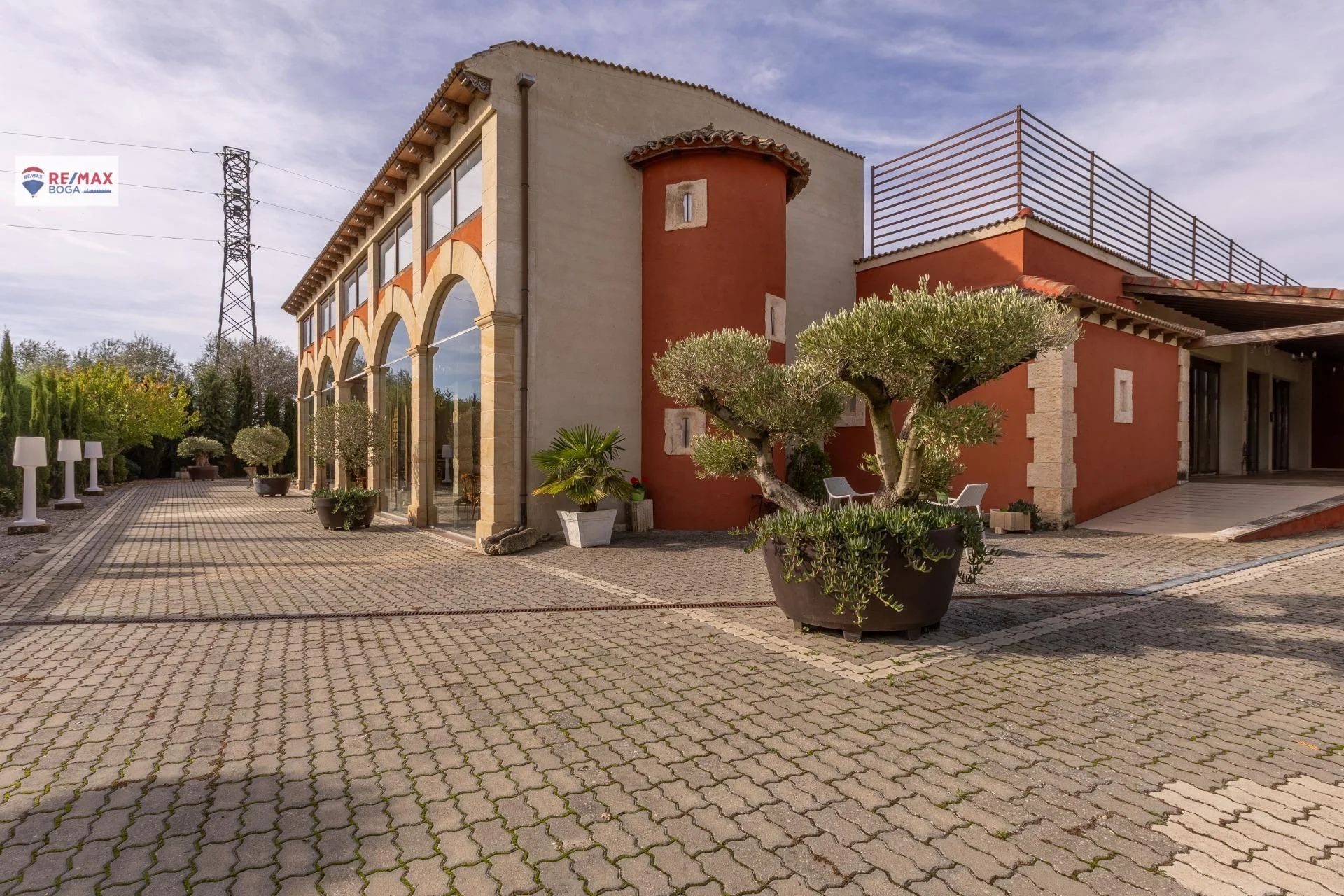 Complejo hostelero en Frómista de 2.752 m²