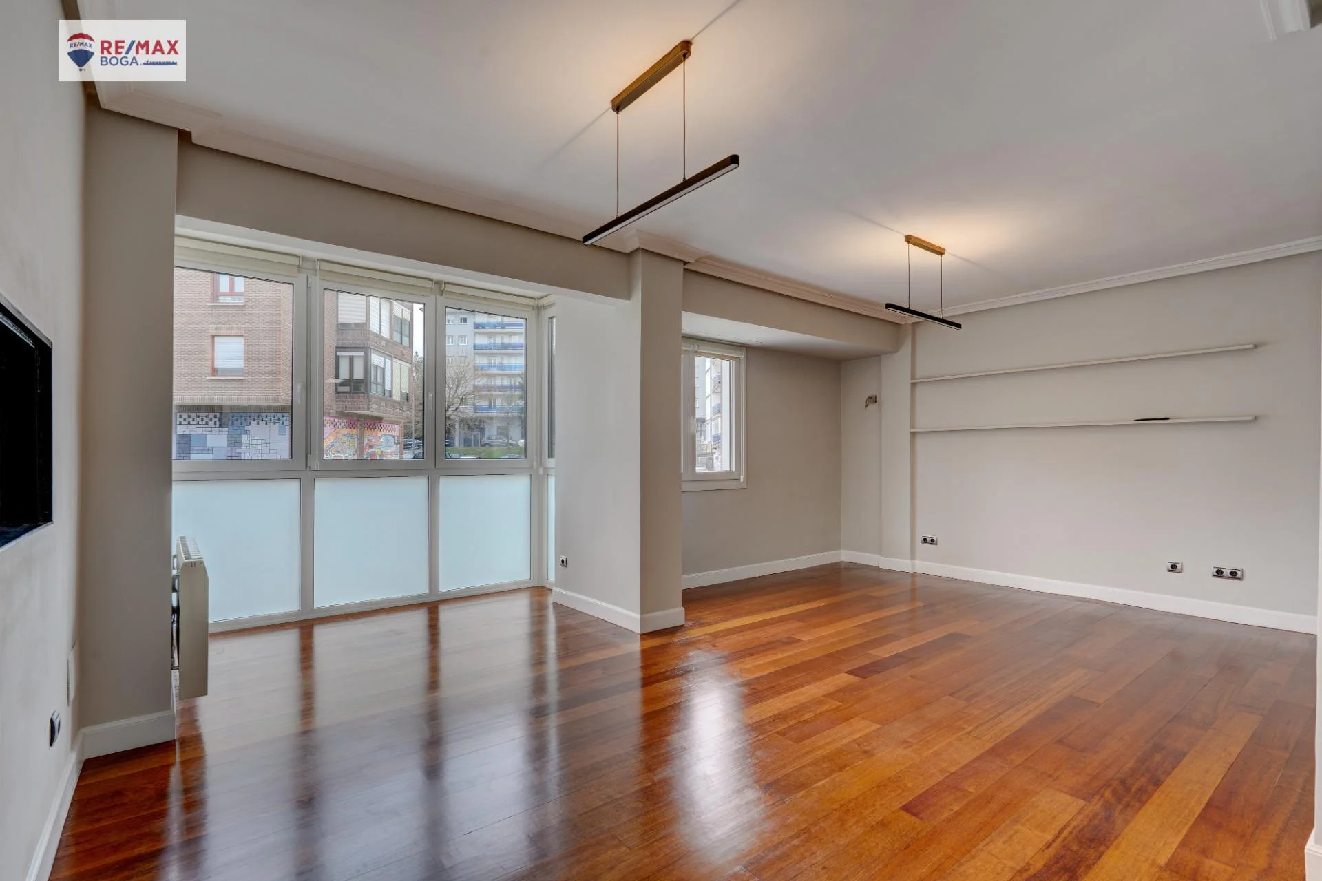 Updated Zarautz flat, two bedrooms
