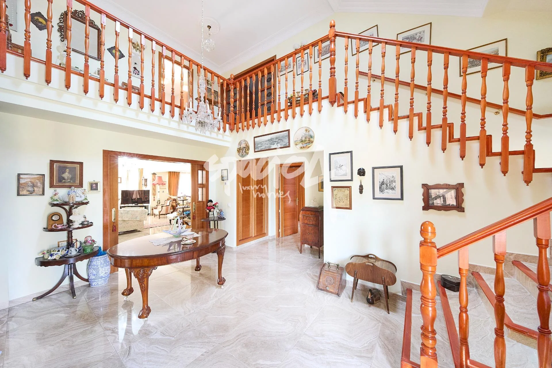 Villa privada en Pinosol, cuatro dormitorios