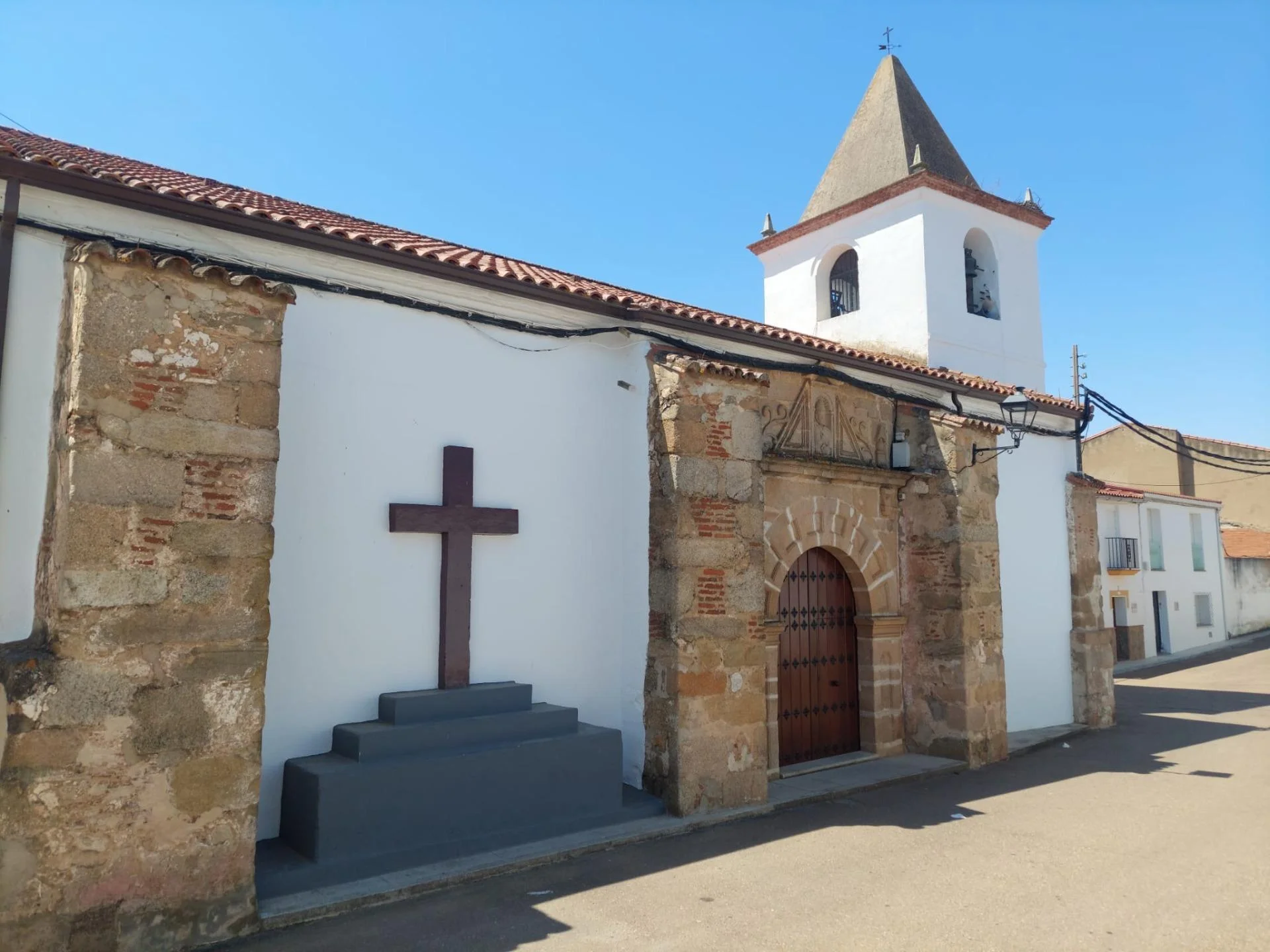 Adosado reformado con patio cerca de Mérida