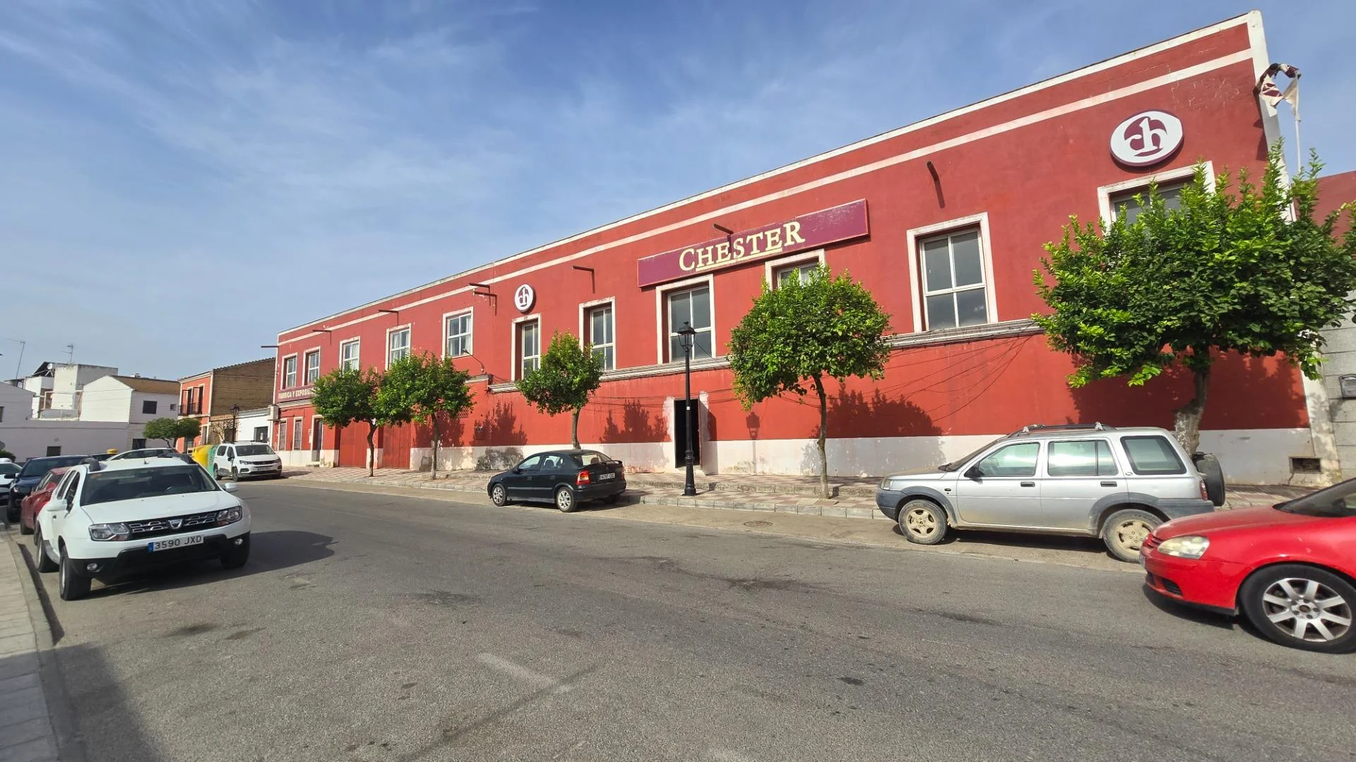 Central Pilas building, 720 m²