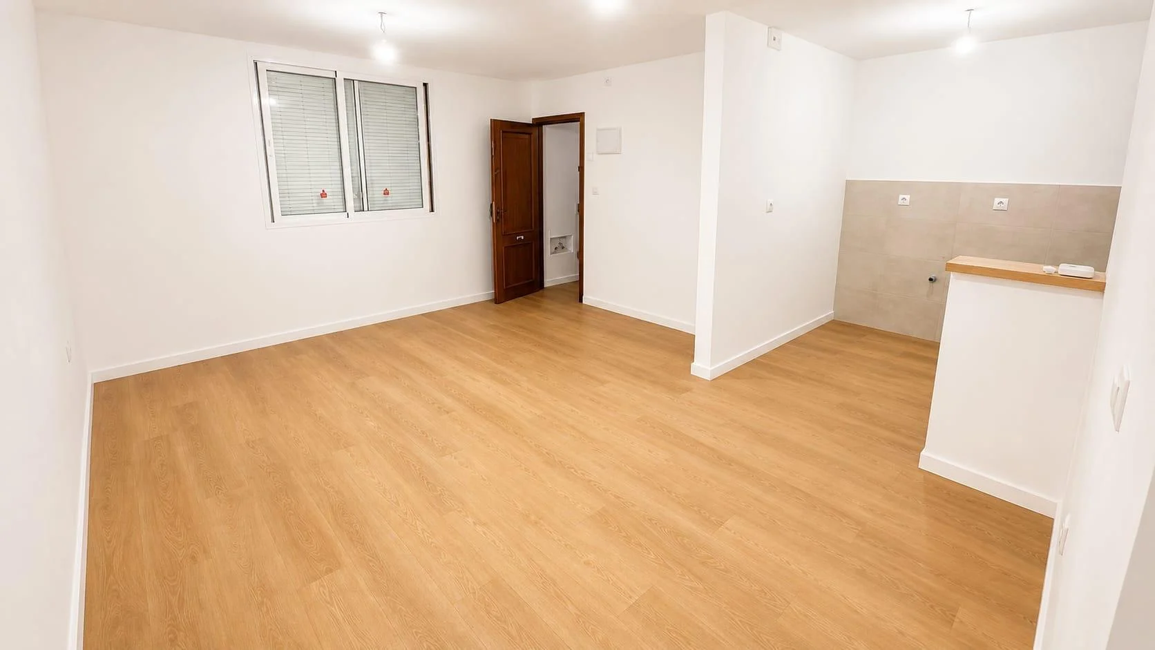Piso reformado en Camas, dos dormitorios