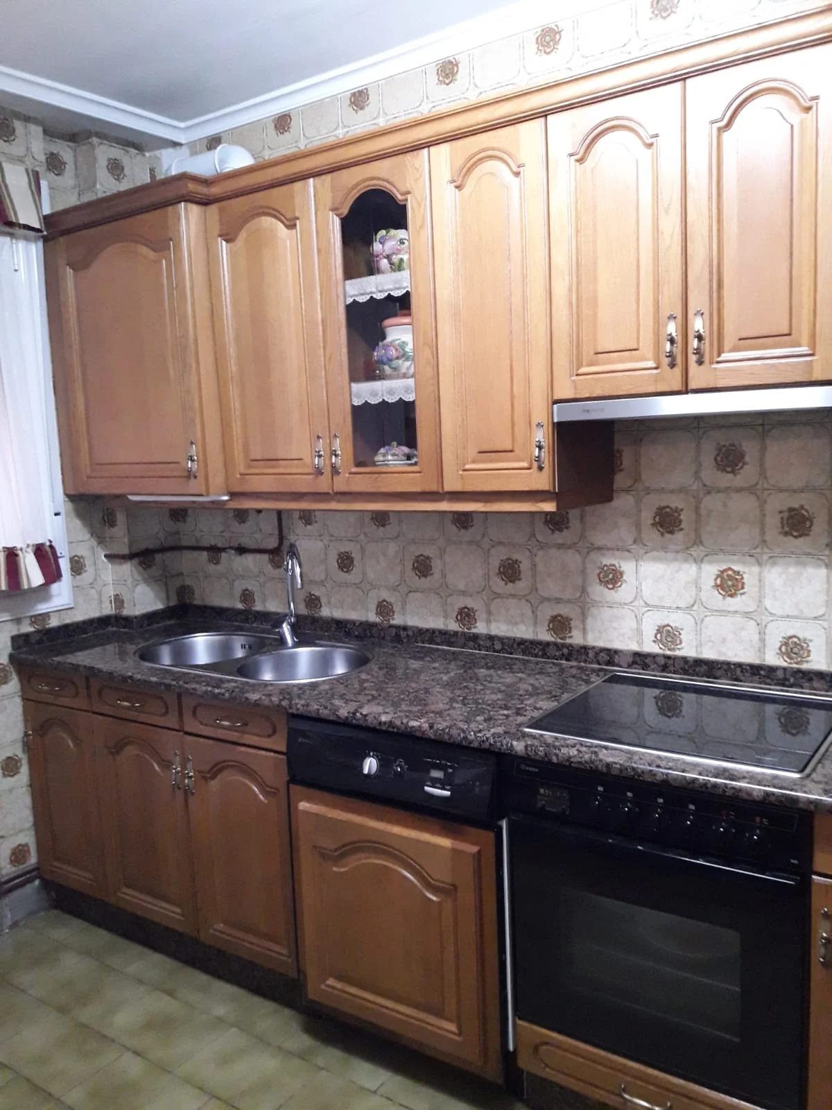 Spacious Zaldibar flat, three bedrooms