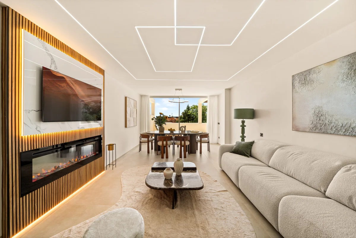 Renovated Nueva Andalucía apartment, three bedrooms