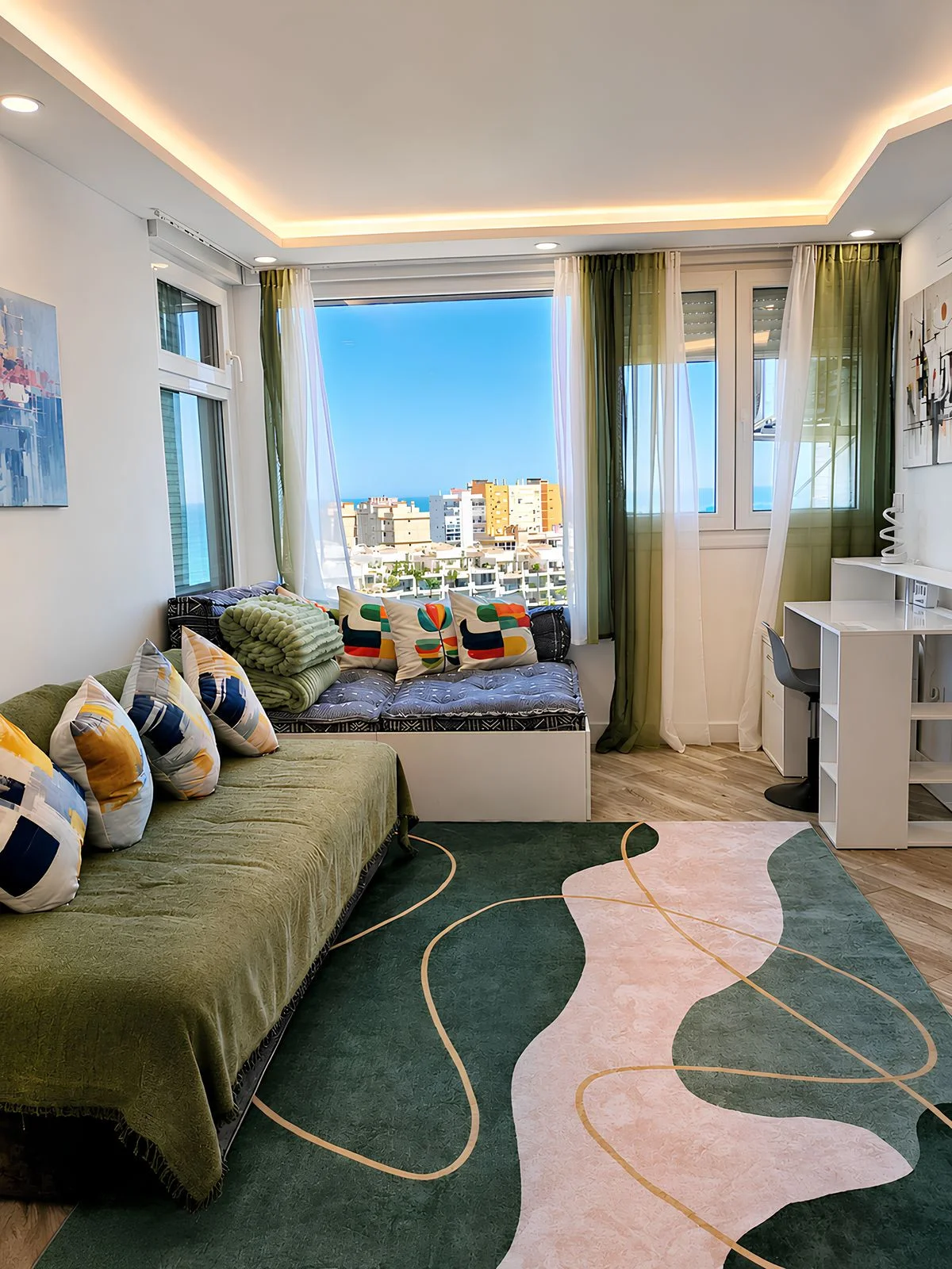 Apartamento en primera línea con vistas al mar