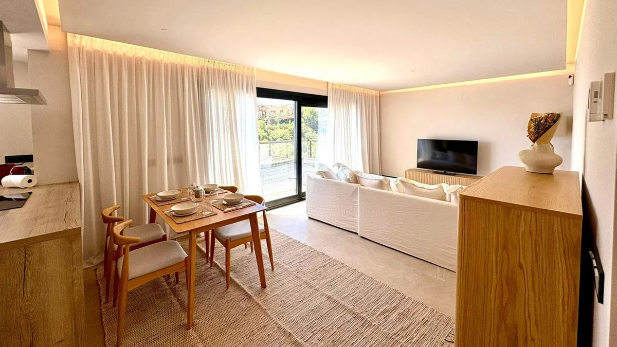 Ático dúplex mediterráneo de 3 dormitorios