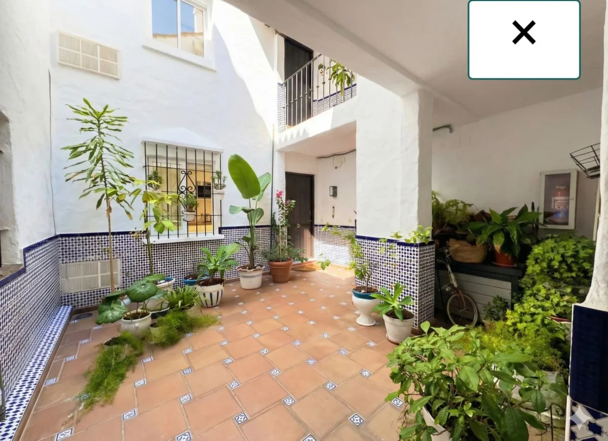 Apartamento amueblado en Puerto Banús, 2 dormitorios
