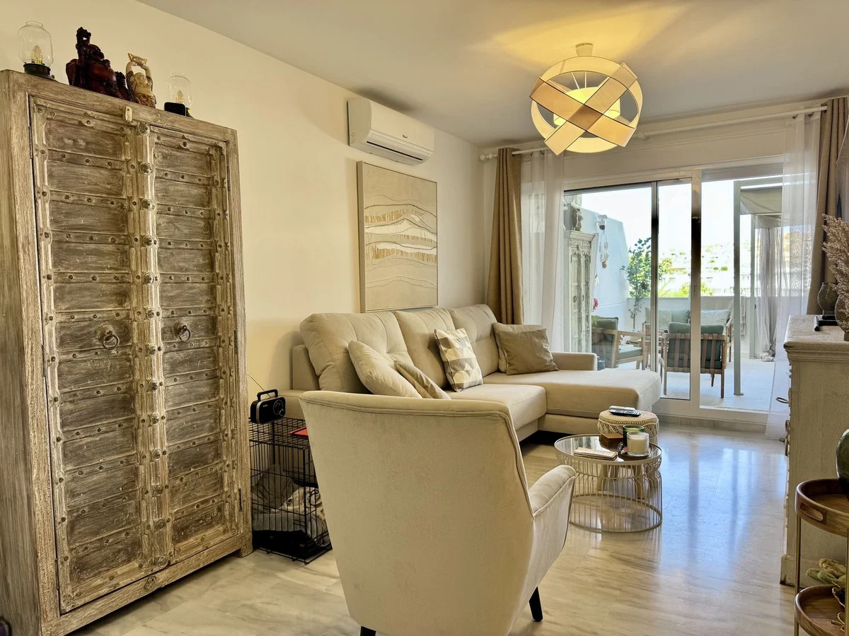 Apartamento reformado en Riviera, 66 m² y terraza