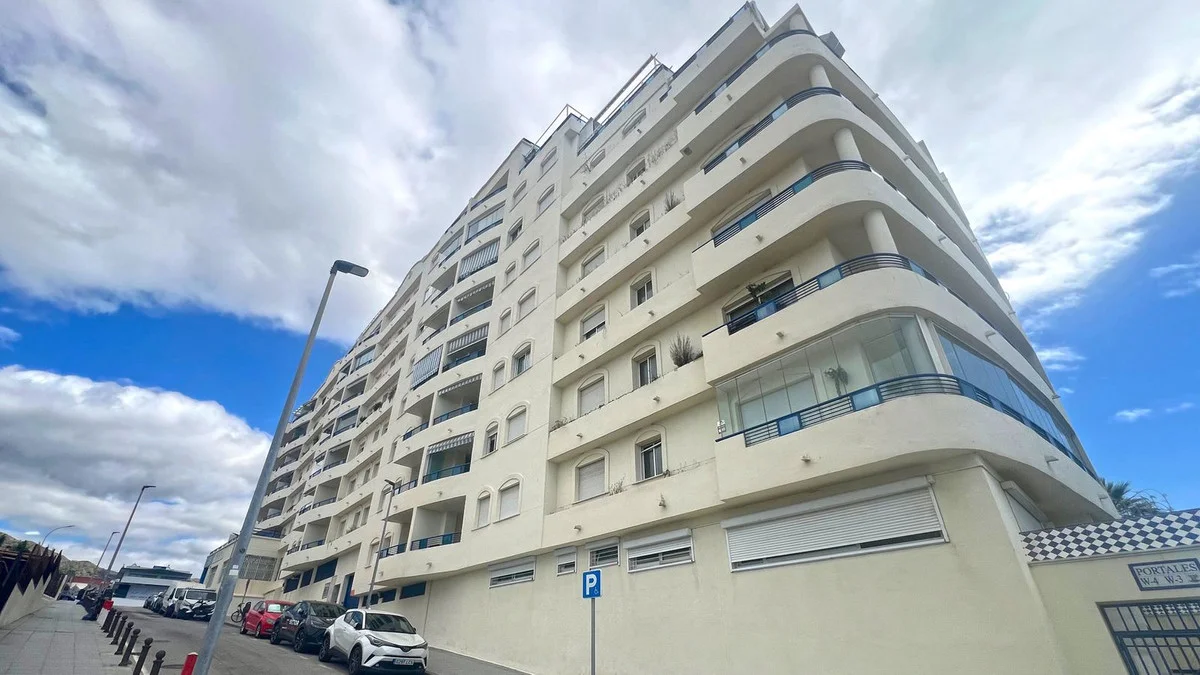 Apartamento frente al mar en Marbella, 3 dormitorios