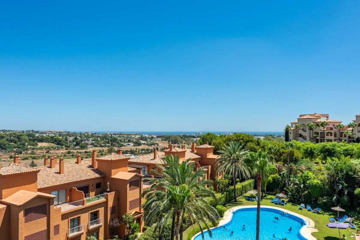 Luxury Atalaya penthouse, three suites