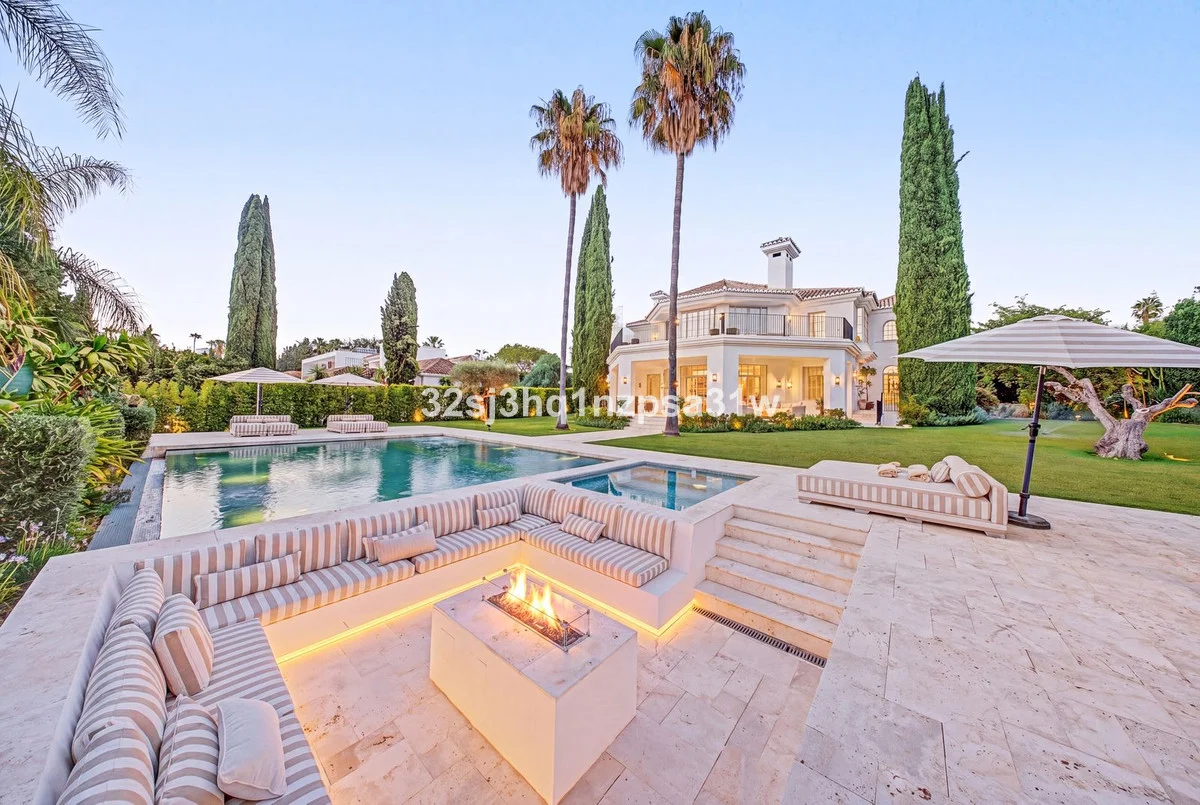 Villa de lujo en Nueva Andalucía, 722 m²