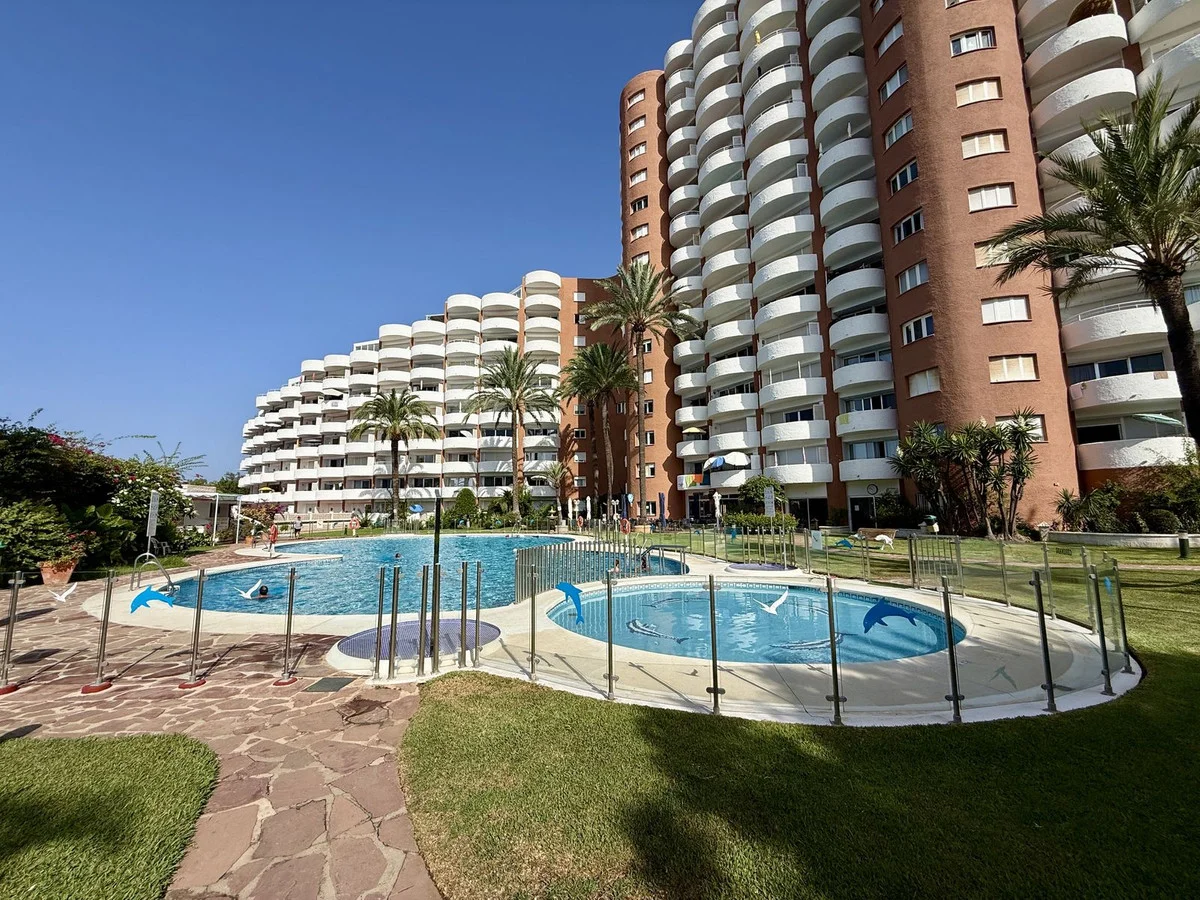 Apartamento de un dormitorio junto a la playa en Marbesa