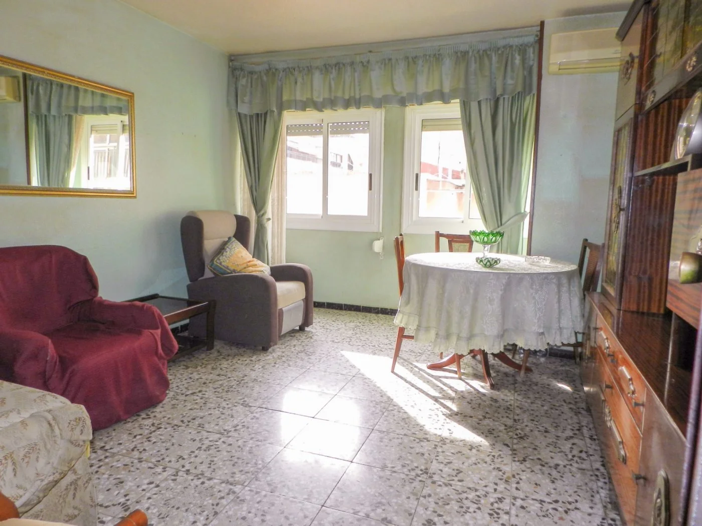 Piso para reformar en Carolinas, 3 dormitorios