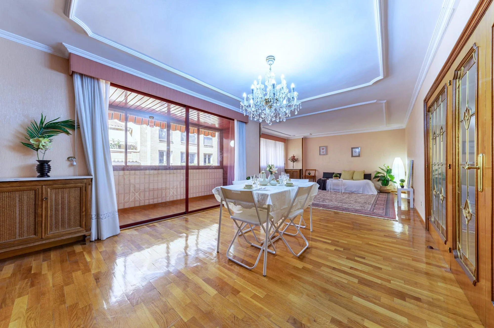 Gran piso céntrico en Alicante, cinco dormitorios