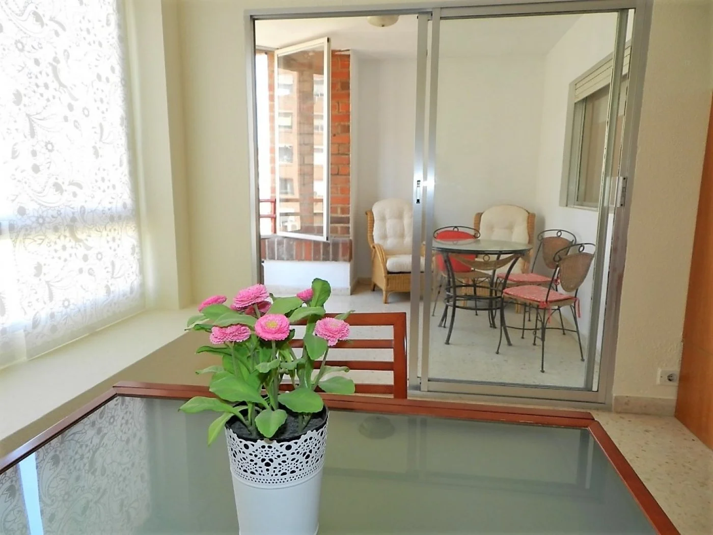 Piso reformado con piscina en Alicante