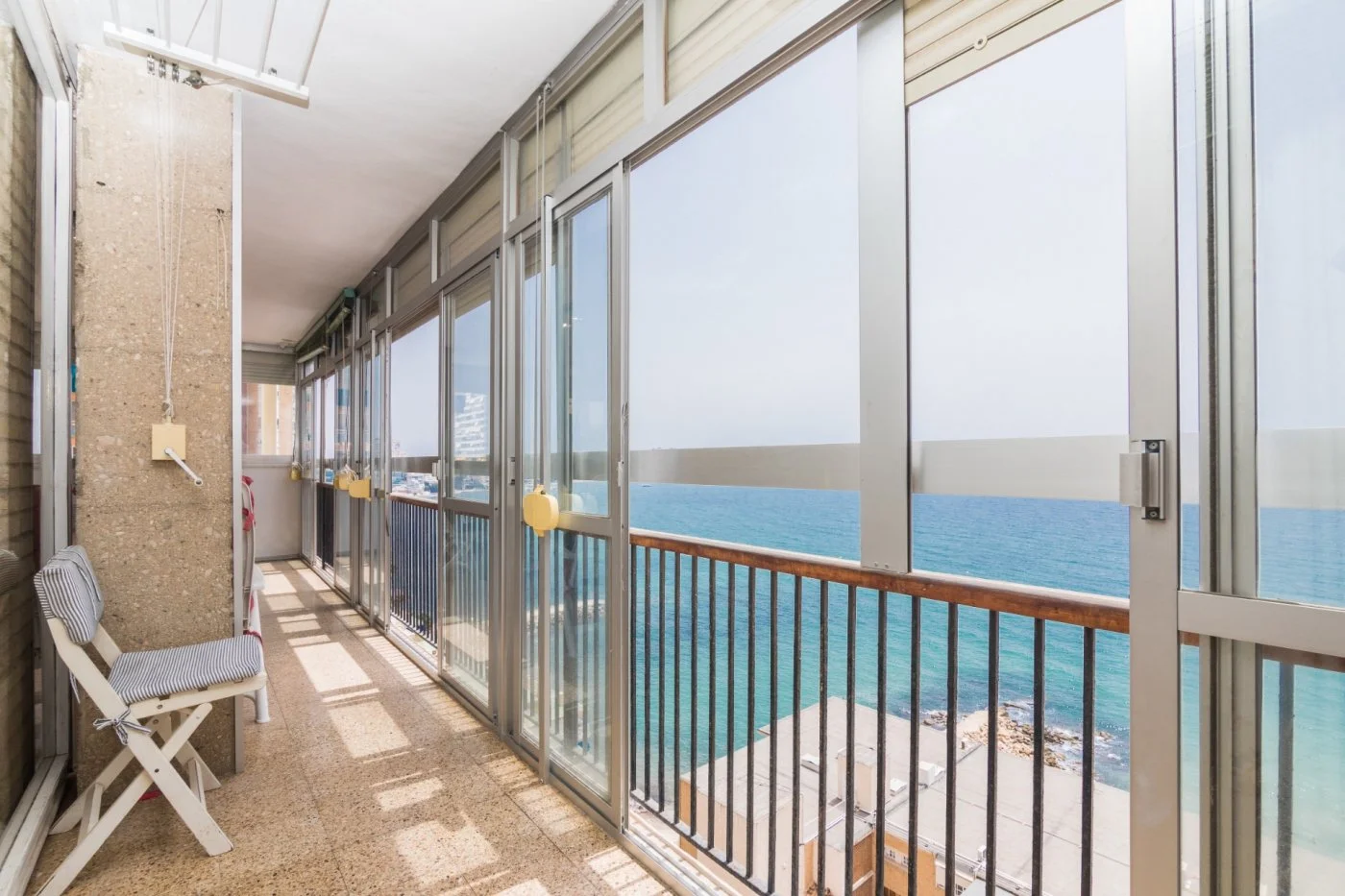 Piso en Albufereta con terraza de 15 m²
