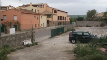 Buildable 1,000 m² land investment