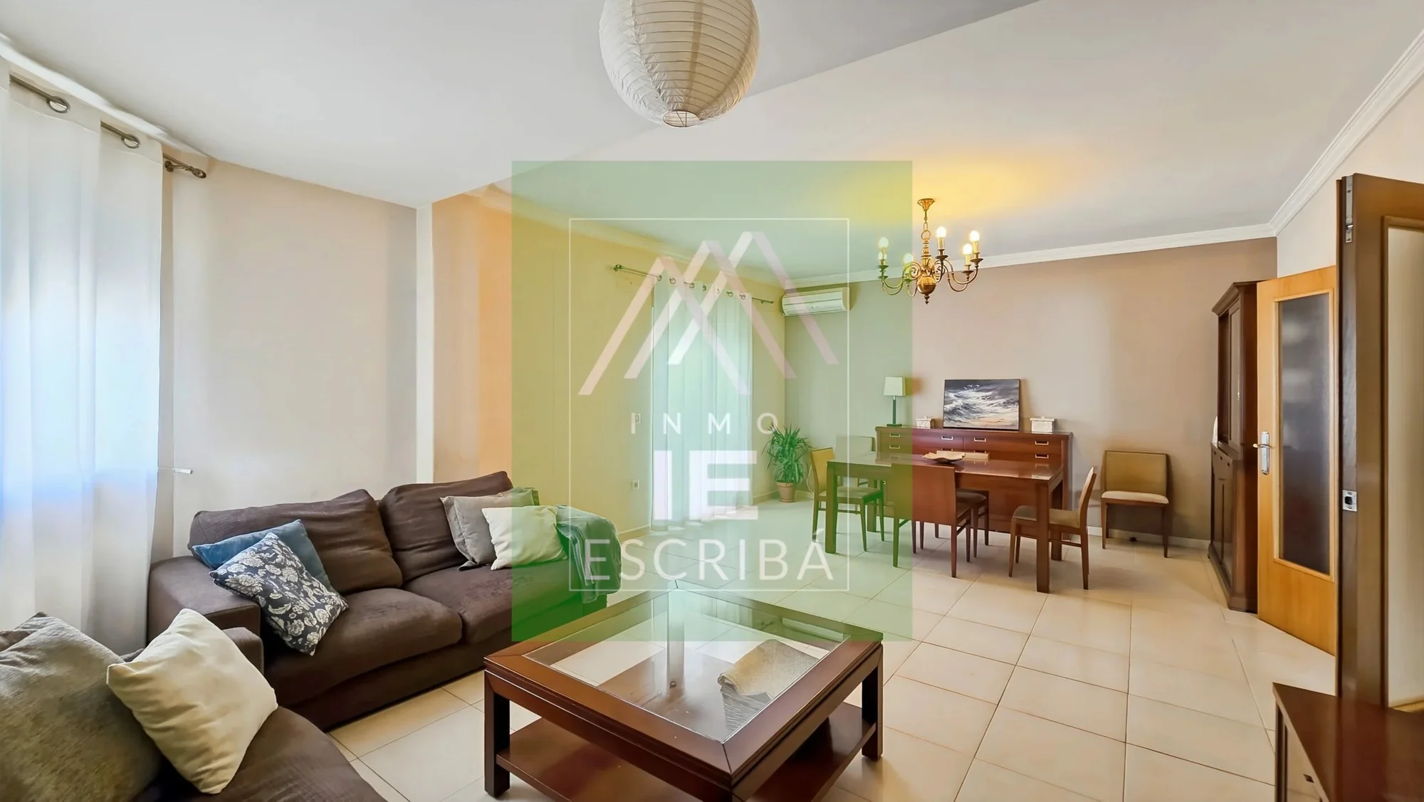 Well-kept three-bedroom duplex in Llombai
