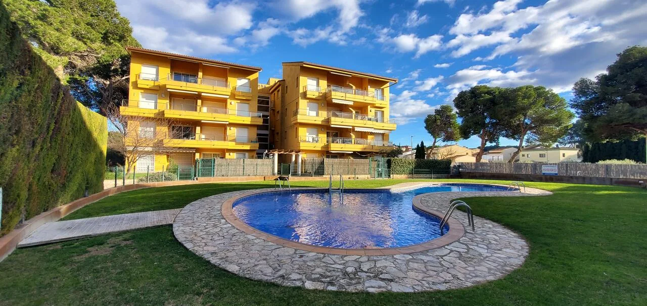Two-bedroom apartment near Empúries beaches