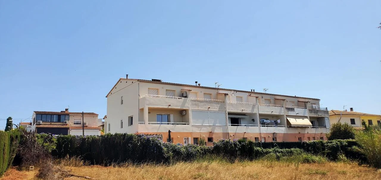 Spacious four-bedroom townhouse in Centre