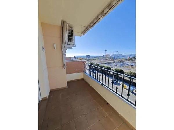Ático dúplex con vistas al mar y cuatro dormitorios